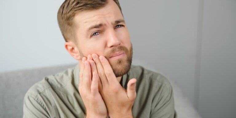 Dolor de muela y oído: por qué se irradia, cuándo es sinusitis y qué hacer